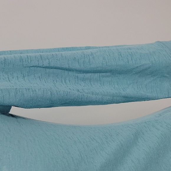 Victoria Secret Light Blue w/ Sparkle Henley Tee Size S - Picture 8 of 10